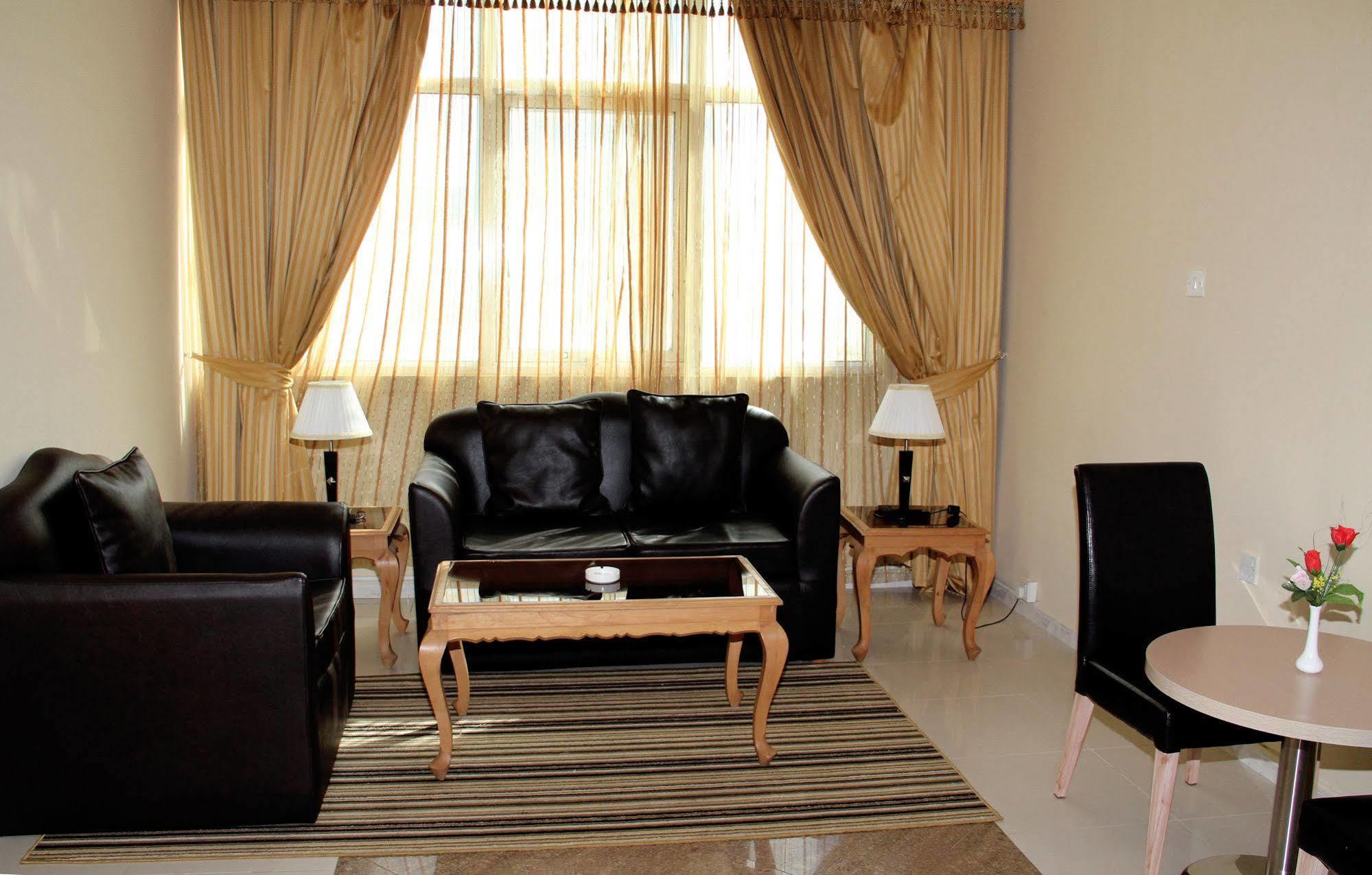 Royal Hotel Apartment Kalba Zewnętrze zdjęcie